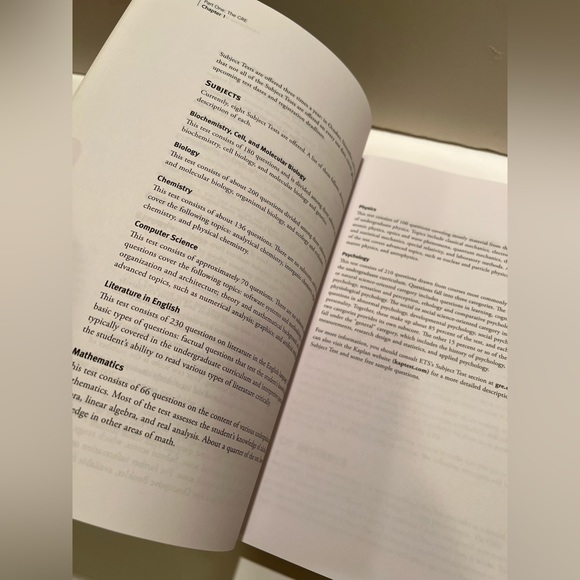 KAPLAN GRE PRACTICE BOOK. - Picture 4 of 8